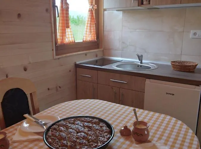 木屋 Brvnara Srna Zlatar