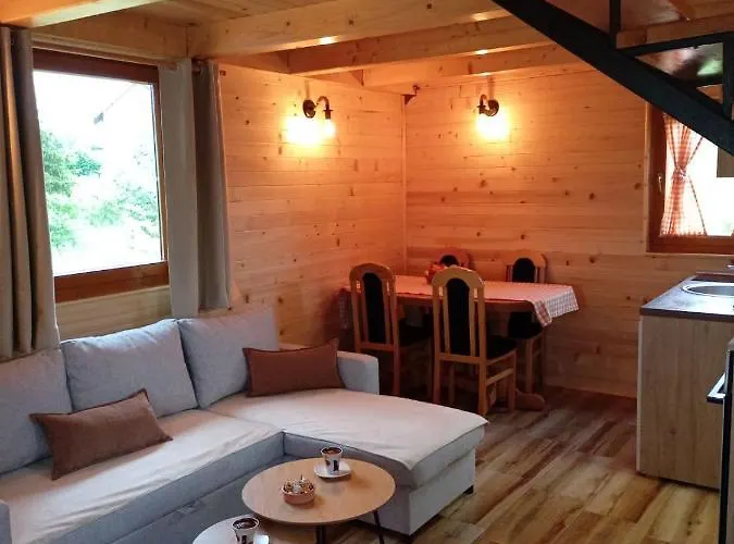 Brvnara Srna Zlatar *